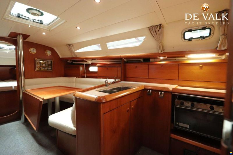 Jeanneau Sun Odyssey 37