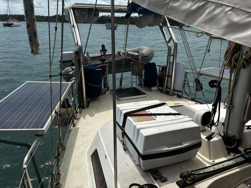 Oyster 435 Ketch