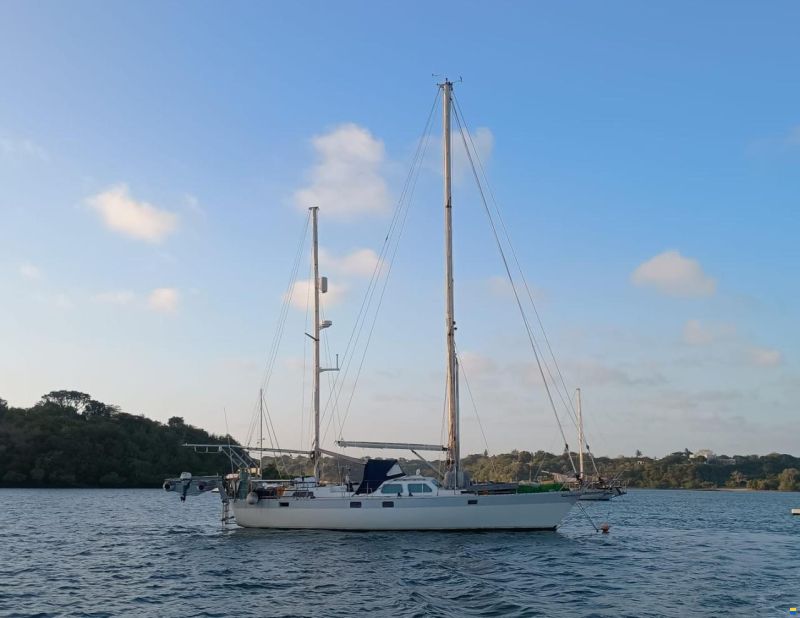 Oyster 435 Ketch