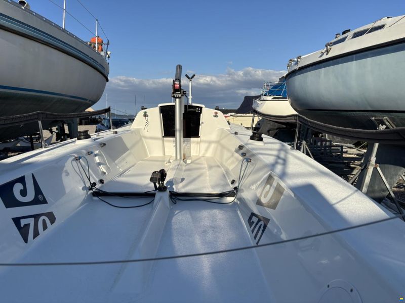 J Boats J 70