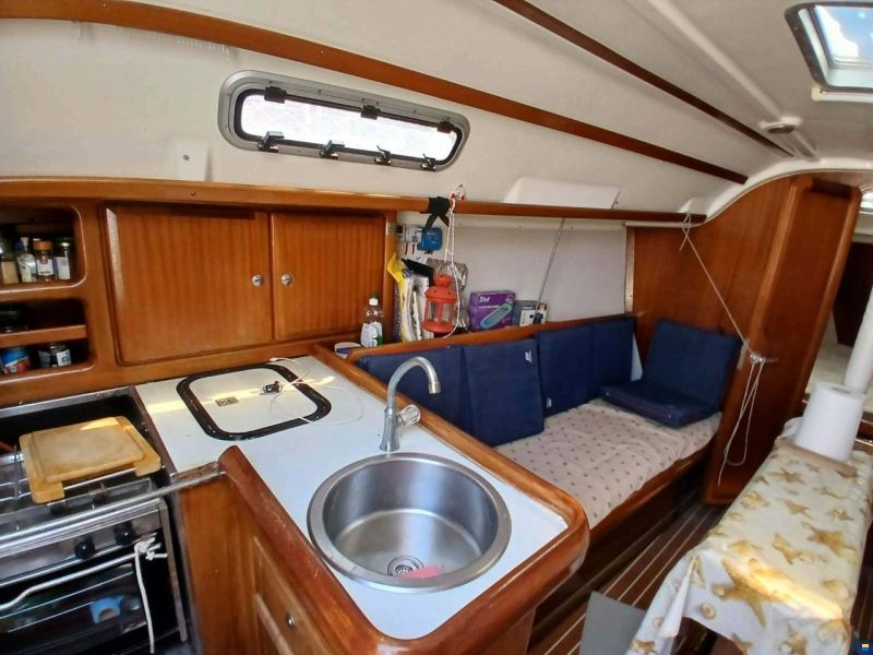 Bavaria 32 Holiday