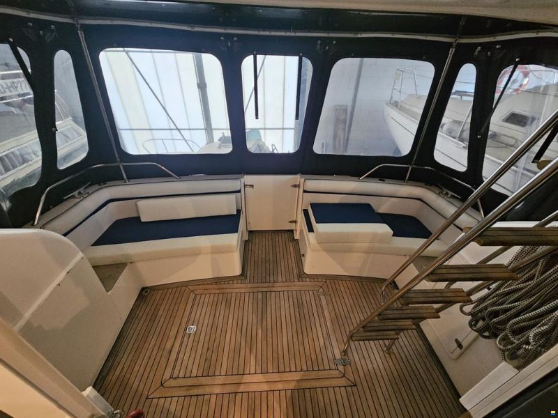 Fairline Phantom 37 Fly