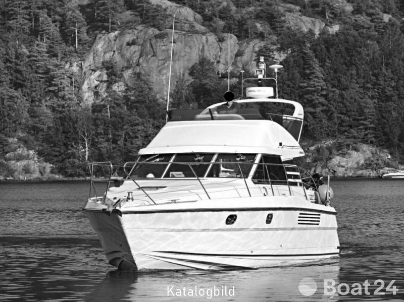 Fairline Phantom 37 Fly