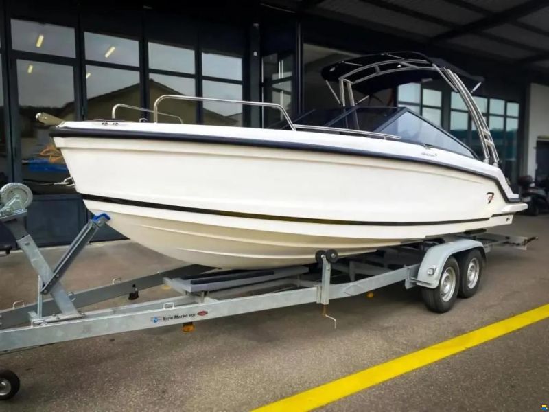 Compass Boats Bowrider BR7