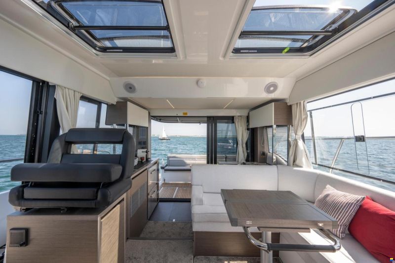 Jeanneau Merry Fisher 12.95 Coupè