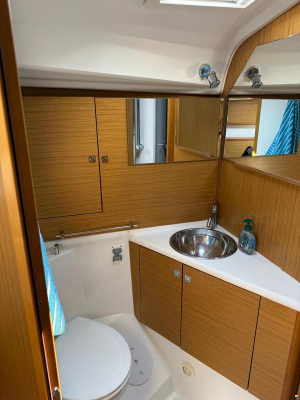 Jeanneau 45 DS Performance