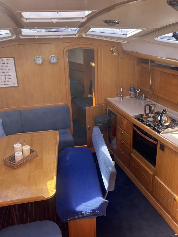 Delphia 40