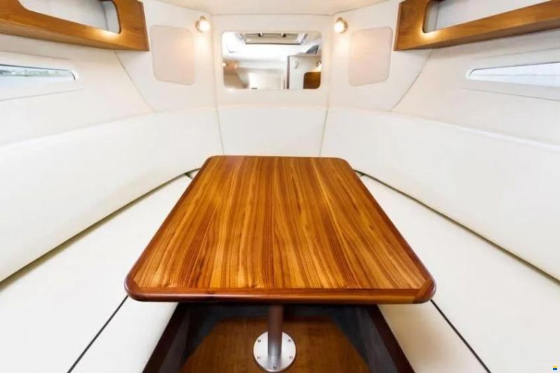 Sea Ray Sundancer 265