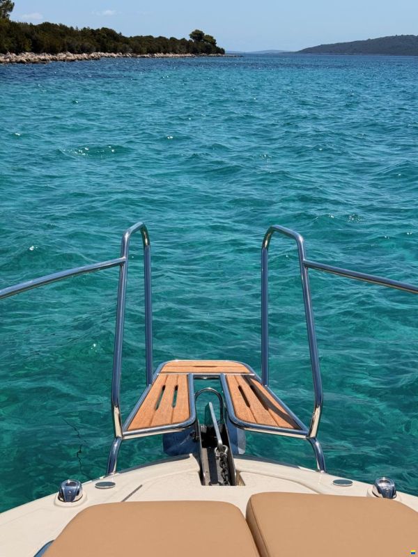 Sea Ray Sundancer 265