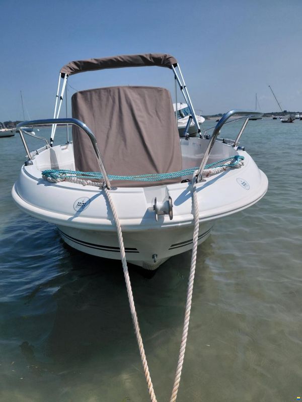 Jeanneau Cap Camarat 5.1 CC Style