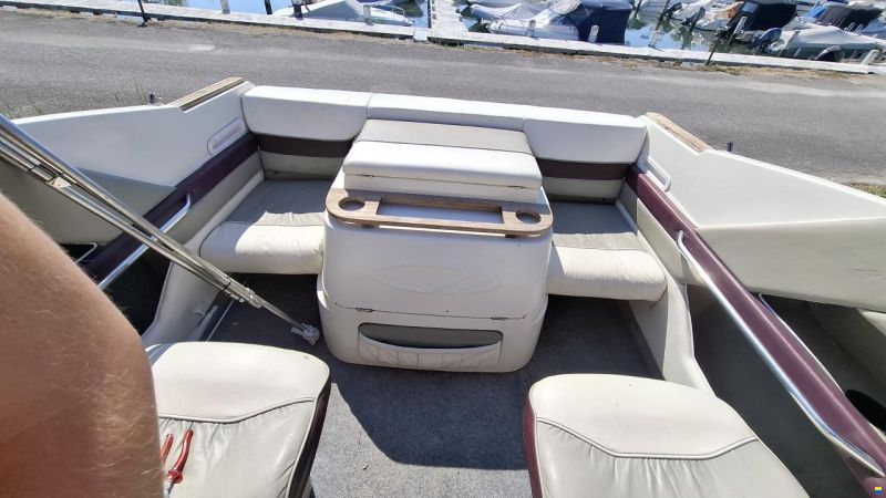 Maxum 2000 SC