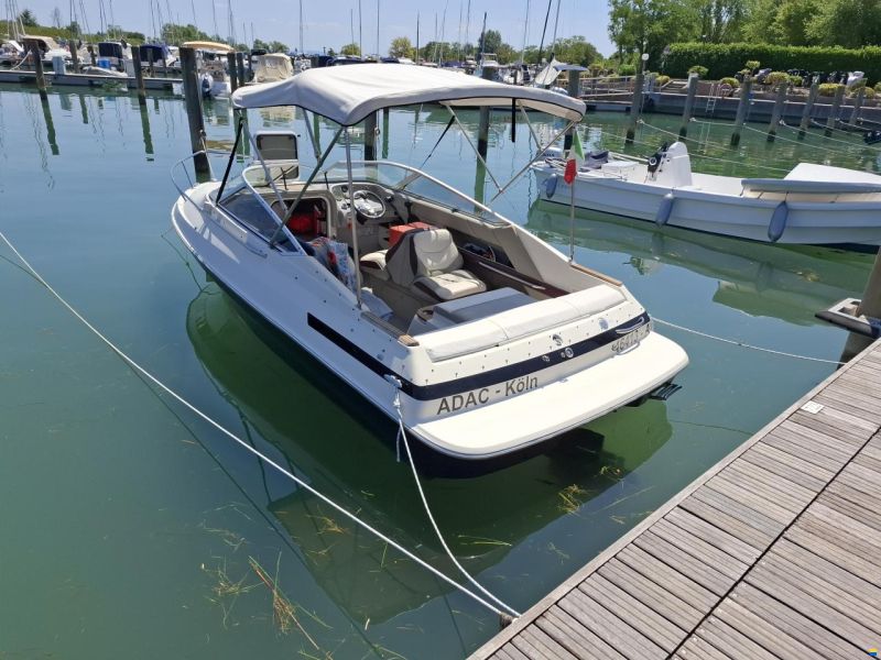Maxum 2000 SC