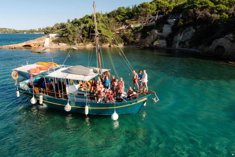 Traditional Passenger Vessel