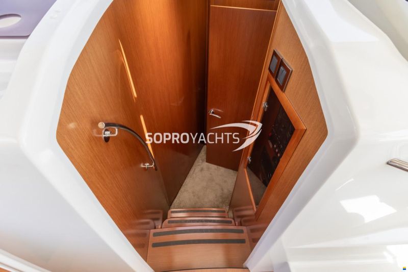Beneteau Antares 42