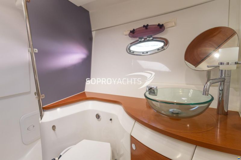Beneteau Antares 42