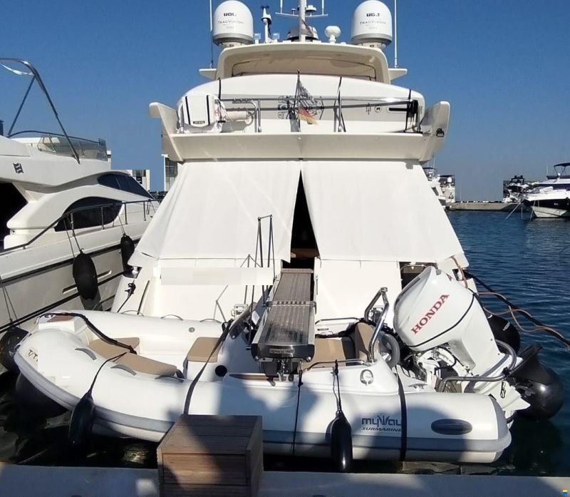 Azimut 55