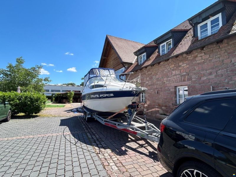 Bayliner 245