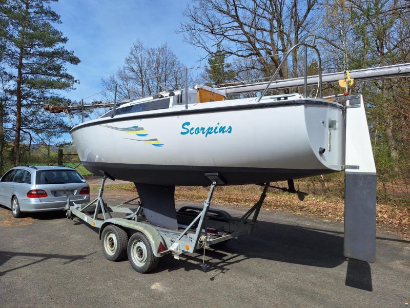 Comar Comet 700