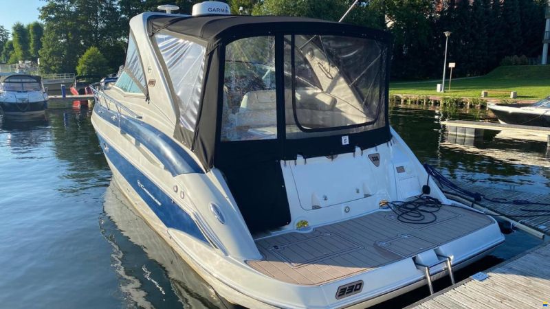 Crownline 330
