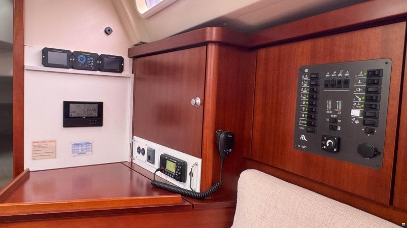 Hanse 350