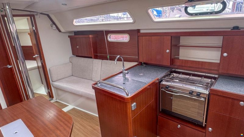 Hanse 350