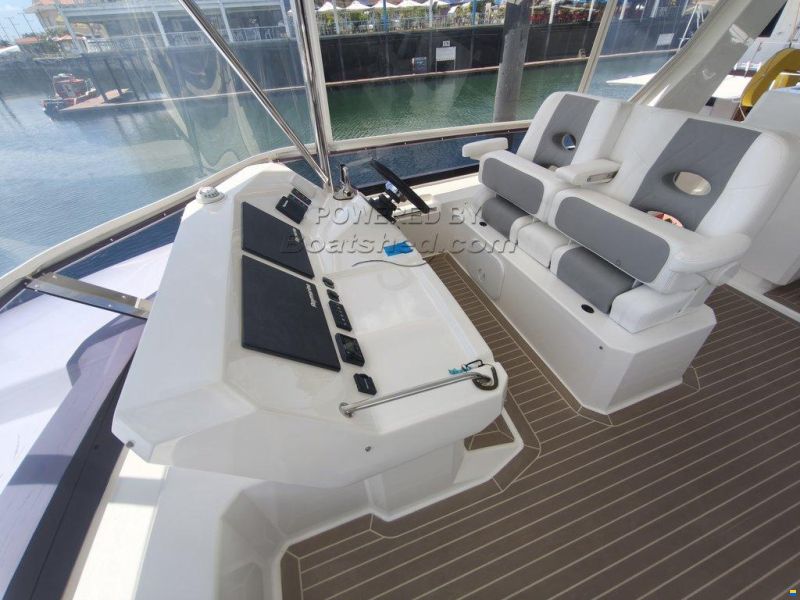 Leopard 53 Powercat
