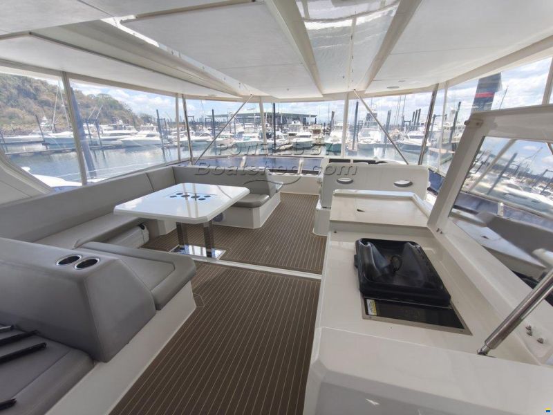 Leopard 53 Powercat