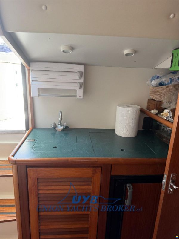 Pursuit Tiara 34 Express