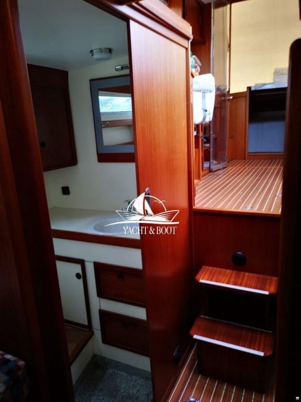 Aquilla 900 Traveller