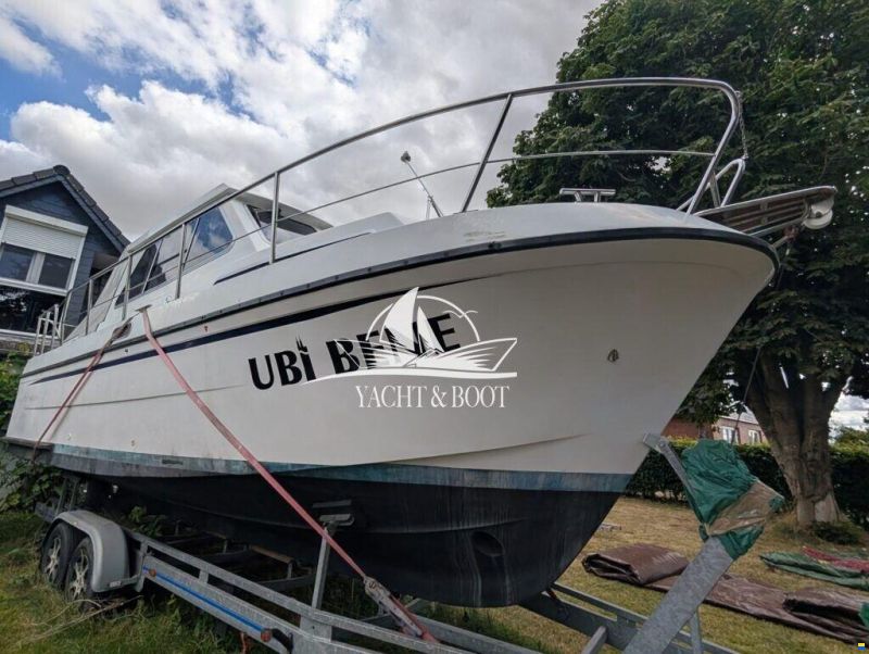 Aquilla 900 Traveller
