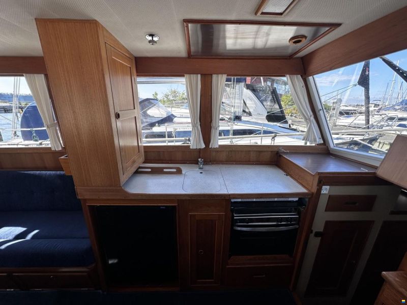 Grand Banks 32
