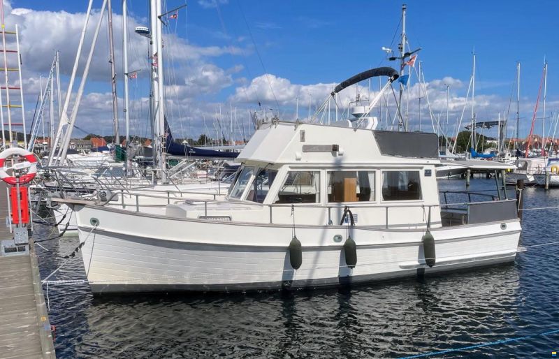 Grand Banks 32