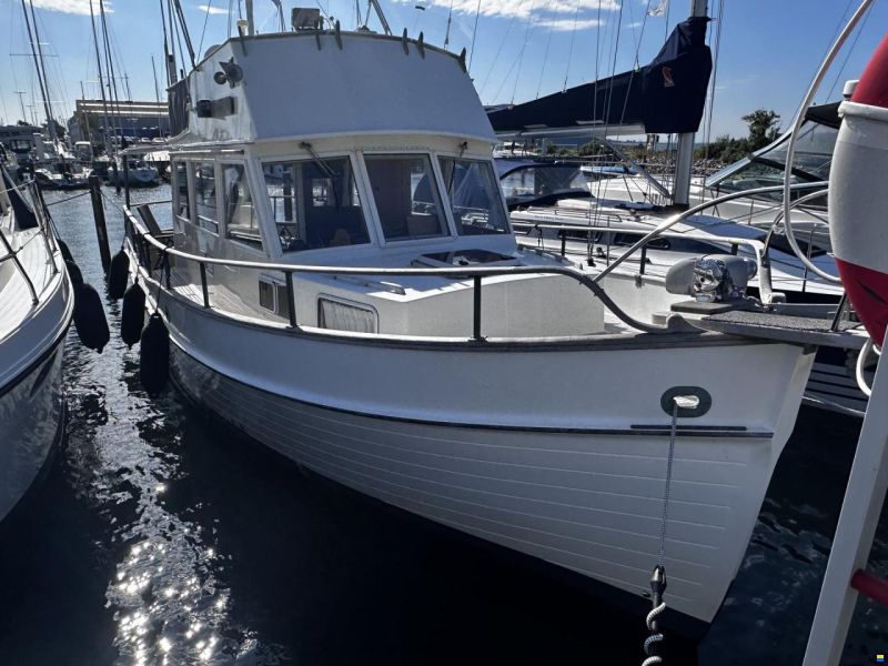 Grand Banks 32