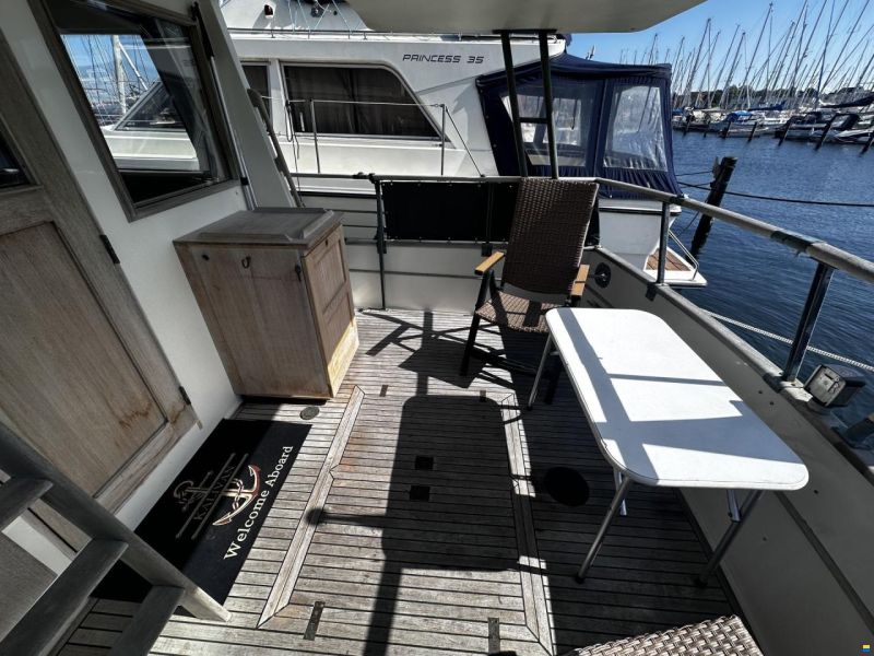 Grand Banks 32