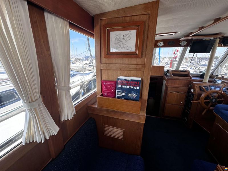 Grand Banks 32