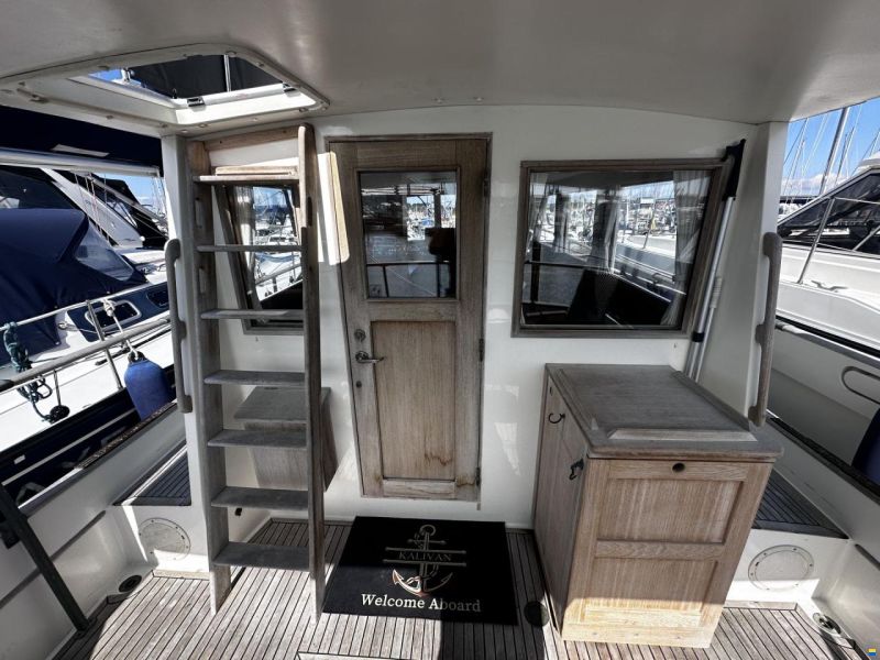 Grand Banks 32