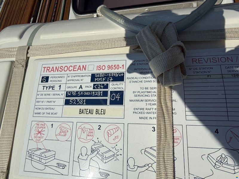 Grand Soleil 35