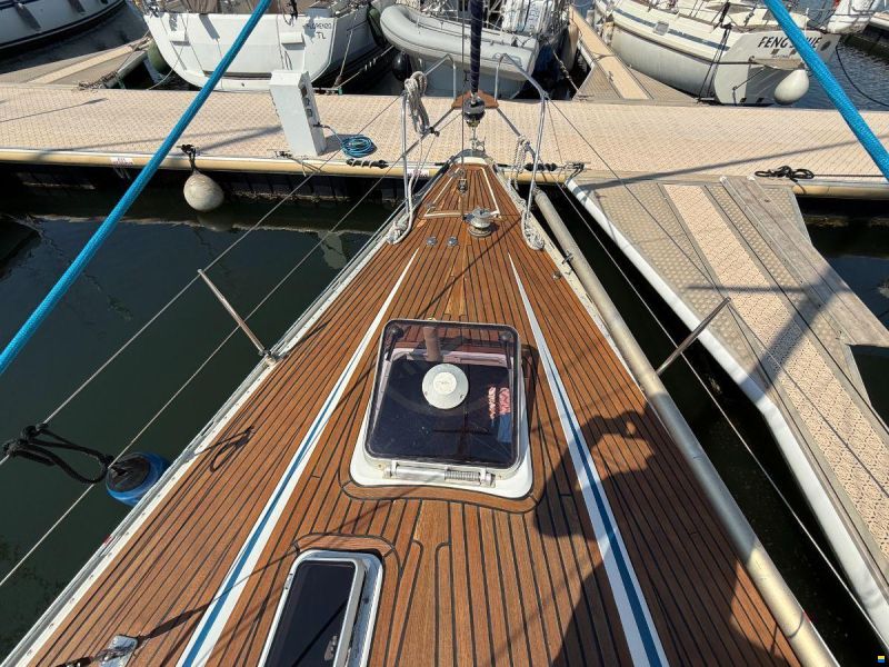 Grand Soleil 35