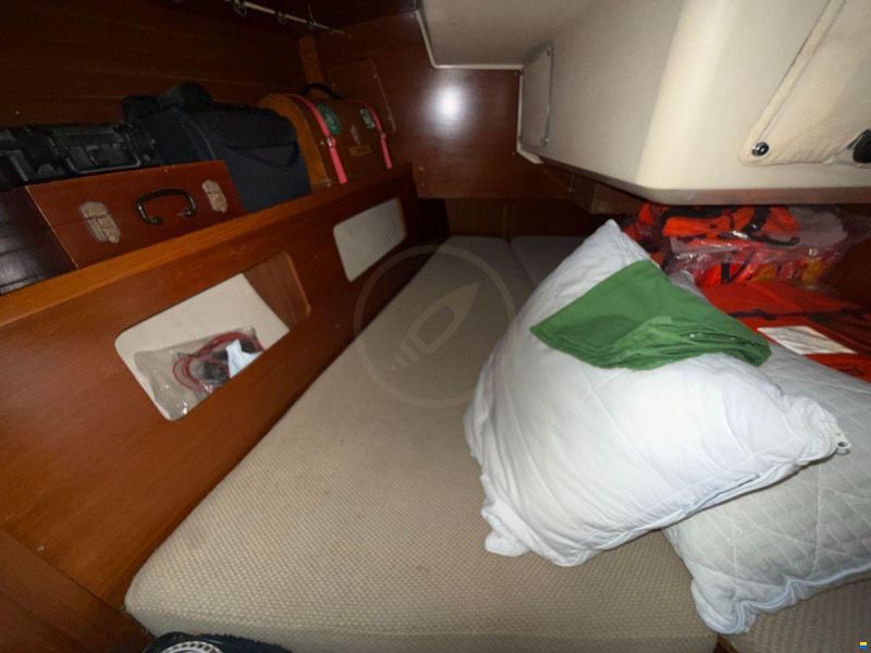 Grand Soleil 35