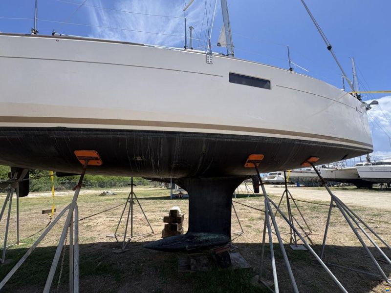 Jeanneau 349