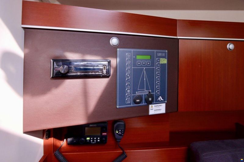 Hanse 345