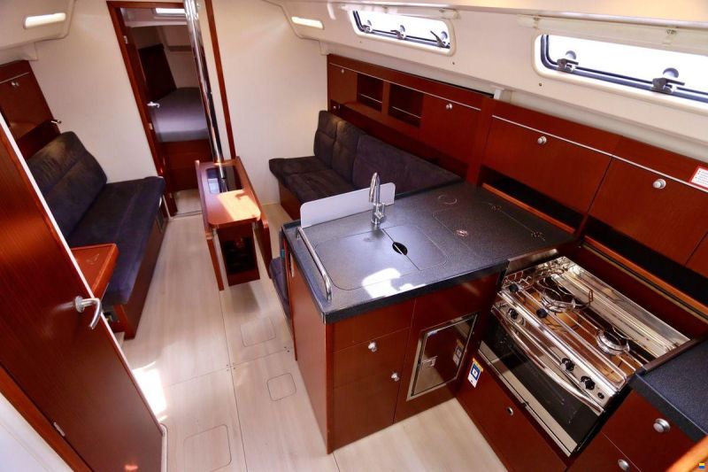 Hanse 345