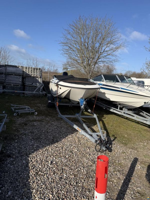 Quicksilver 475 Axess (2022) med Mercury 60 HK (2020