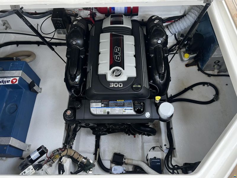 Sea Ray 265 DAE