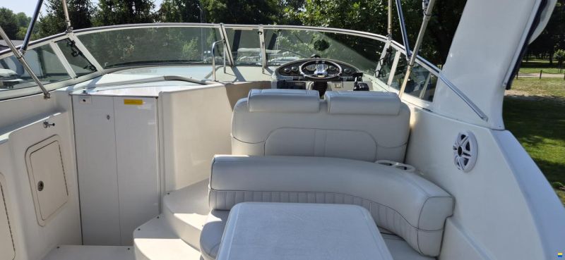 Cruisers 2870 Express