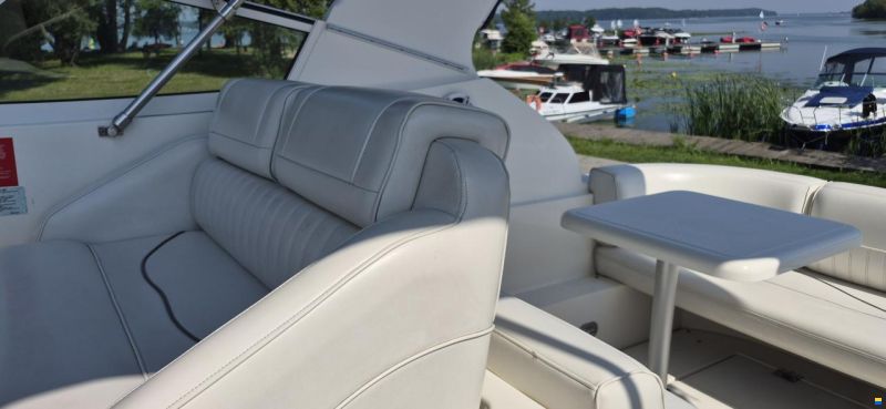 Cruisers 2870 Express