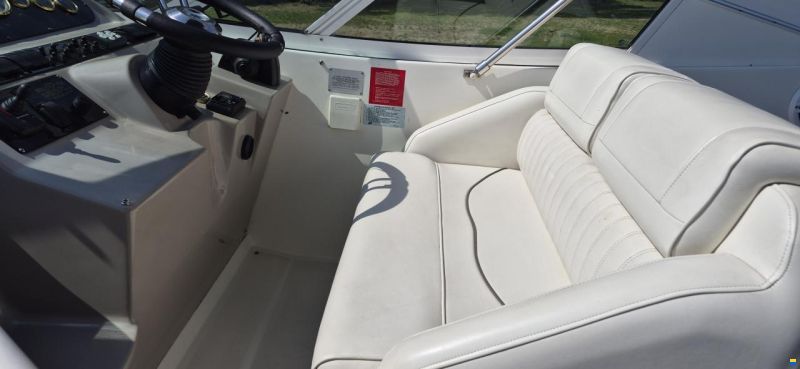Cruisers 2870 Express