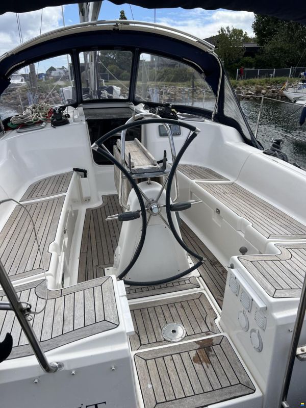 Dufour 365 Grand Large