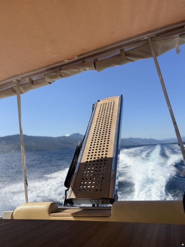 Airon Marine 400 T-Top