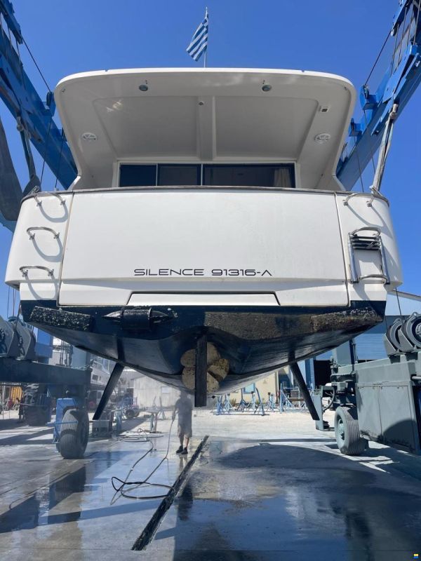 Greenline 33 Hybrid